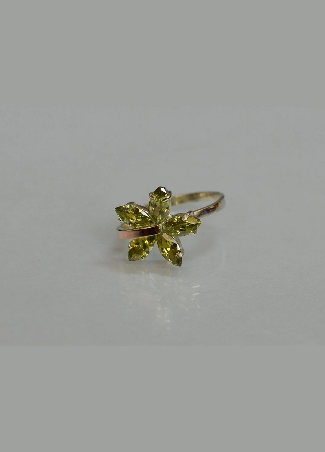 Серебряное кольцо с золотыми пластинами No Brand (305826601)
