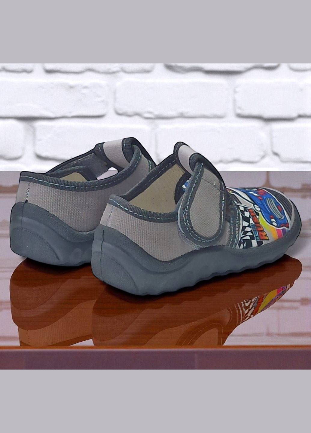 Серые ортопедические тапочки на липучке для мальчика сменная обувь в садик сменка валди Waldi