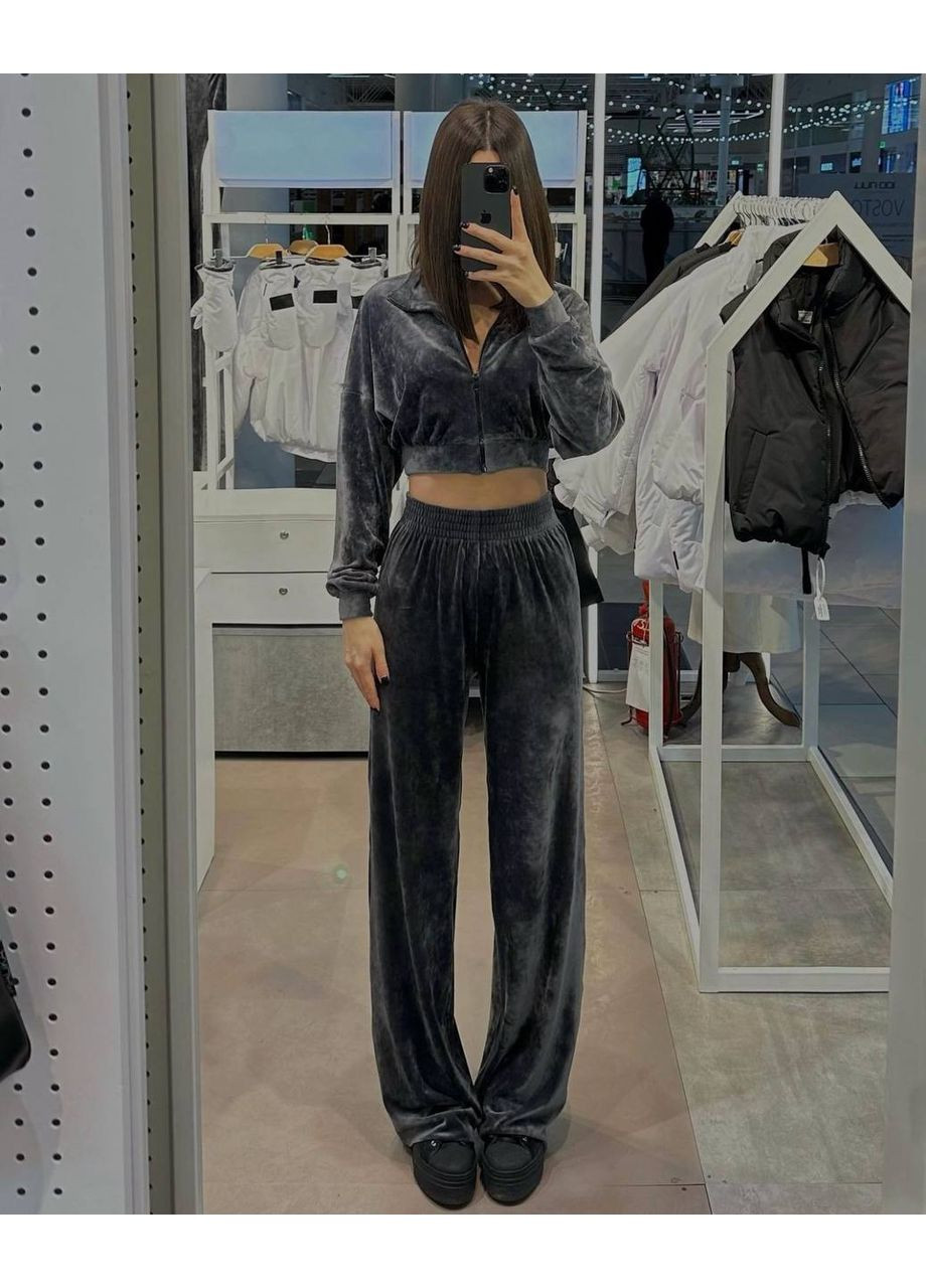 Костюм двійка велюр спорт штани та укорочена кофта Україна (352238511)