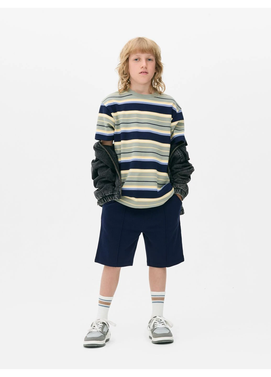 Хаки (оливковая) футболка basic,хаки в полоску, Primark