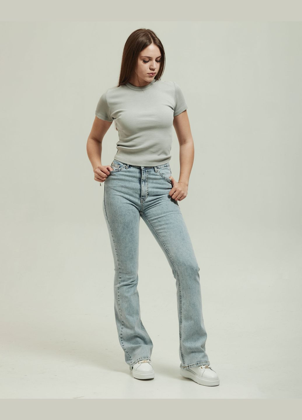 Джинсы женские светло-голубые Dilvin - (294817142)