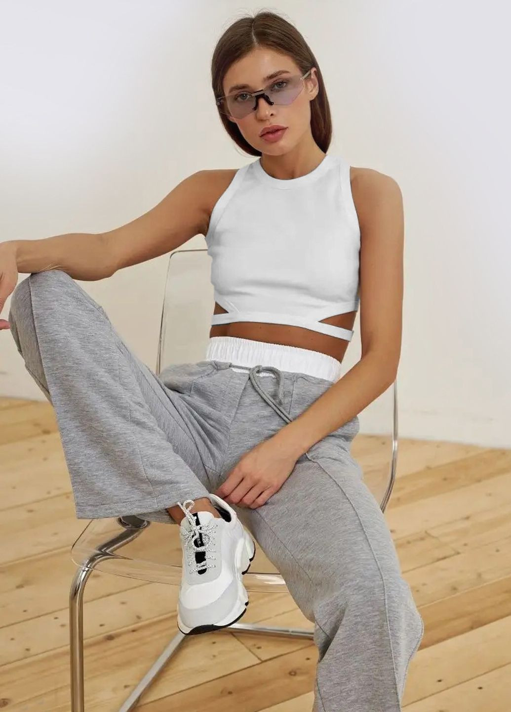 Бавовняний топ з вирізами Egostyle (338626559)