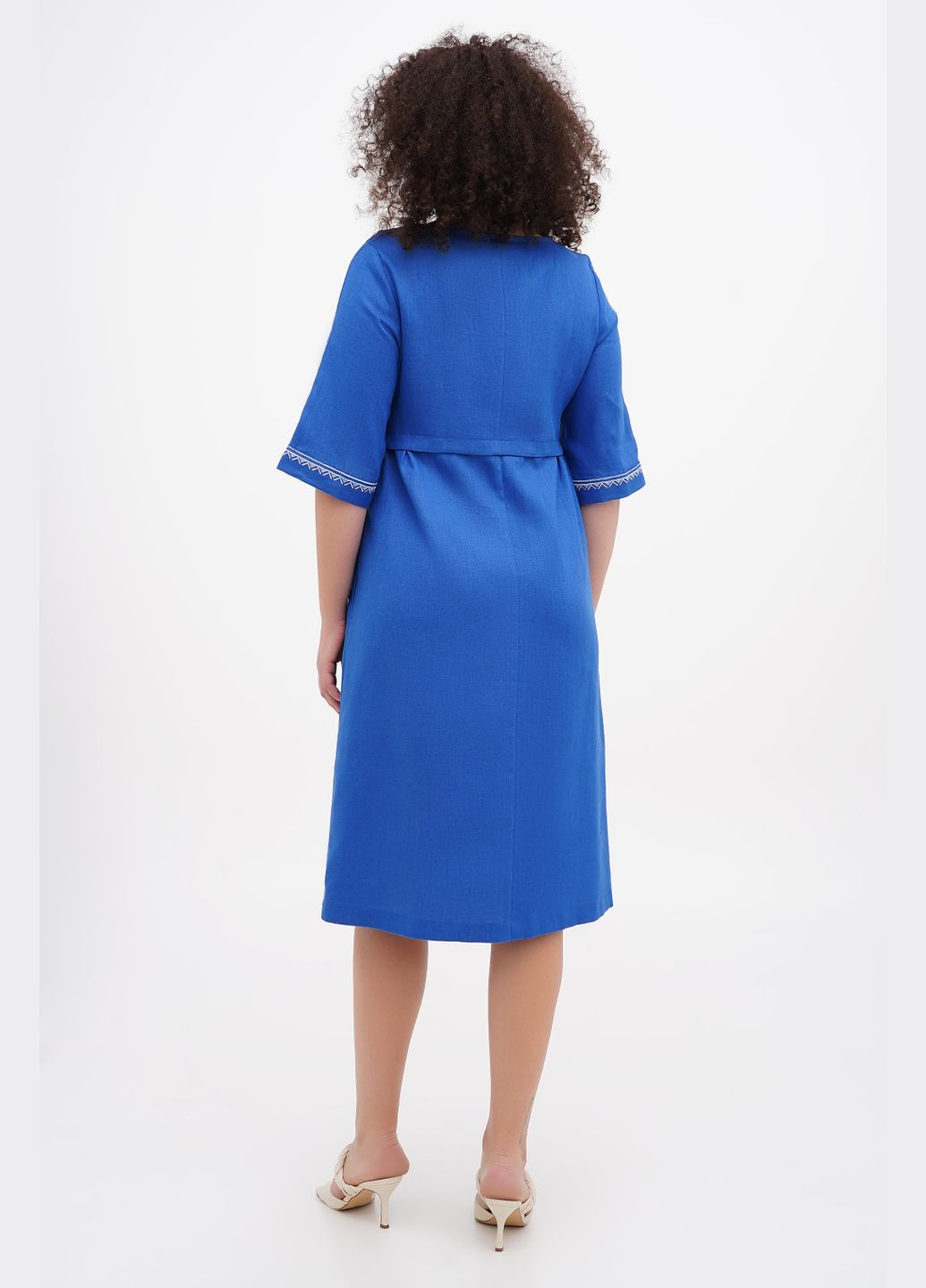 Синя вишита лляна сукня з квітковим геометричним орнаментом мірося великі розміри (plus size)., р., код 0409/60/1318 ГАЛЕРЕЯ ЛЬОНУ