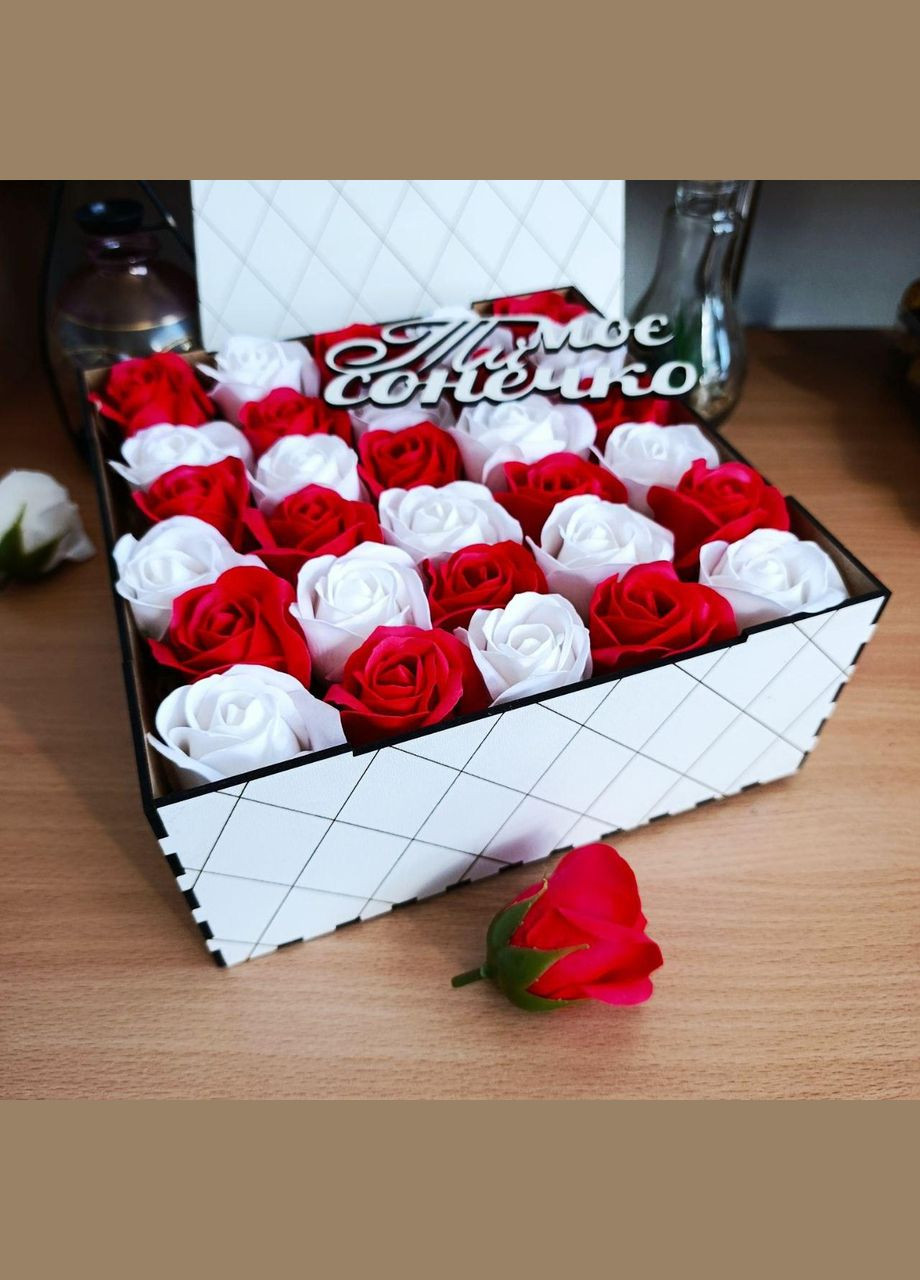 Подарочный бокс из мыльных роз на день влюбленных 8 марта день рождения для девушки (ar178) No Brand (318698220)