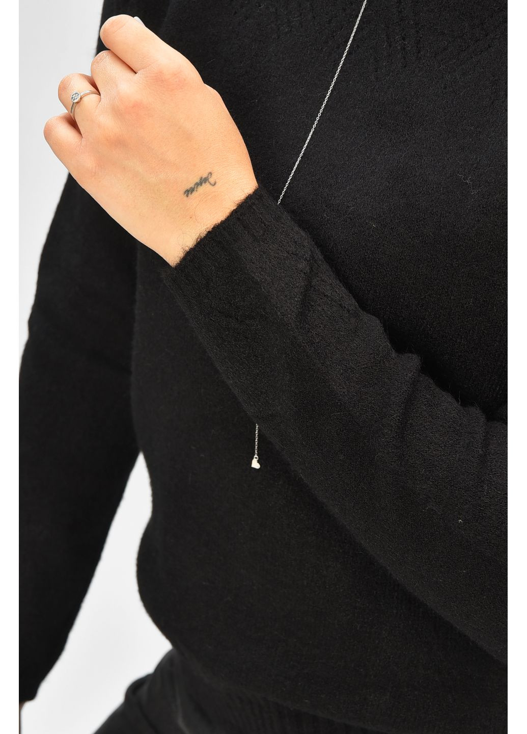 Кофта жіноча однотонна чорного кольору Let's Shop (360601855)