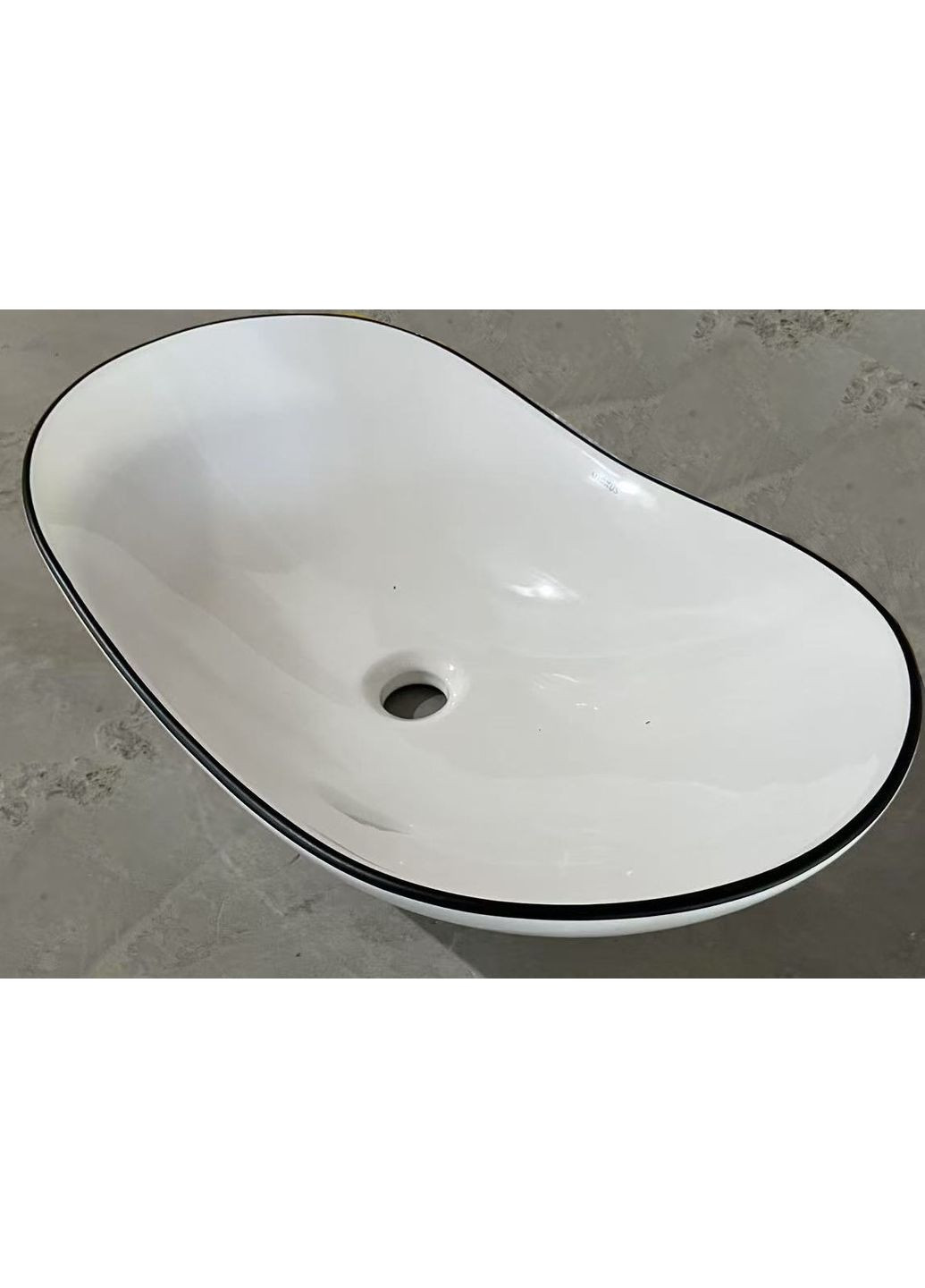 Раковина накладная Premium WAVE-0105 EDGE BLACK 620х360х160mm (MP6556) Mixxus (322074450)