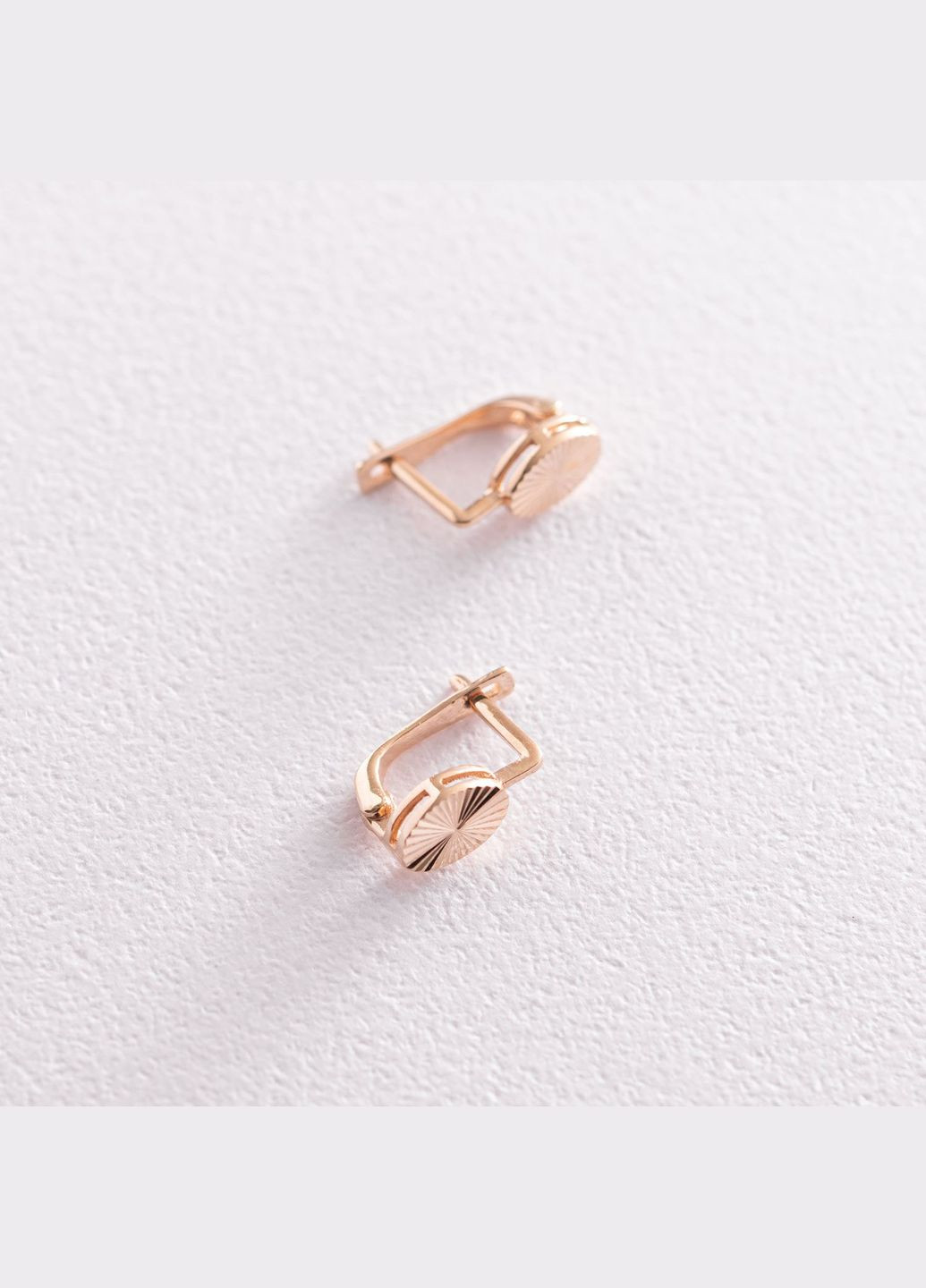 Золотые серьги на английской застежке с04575 Oniks (264024482)