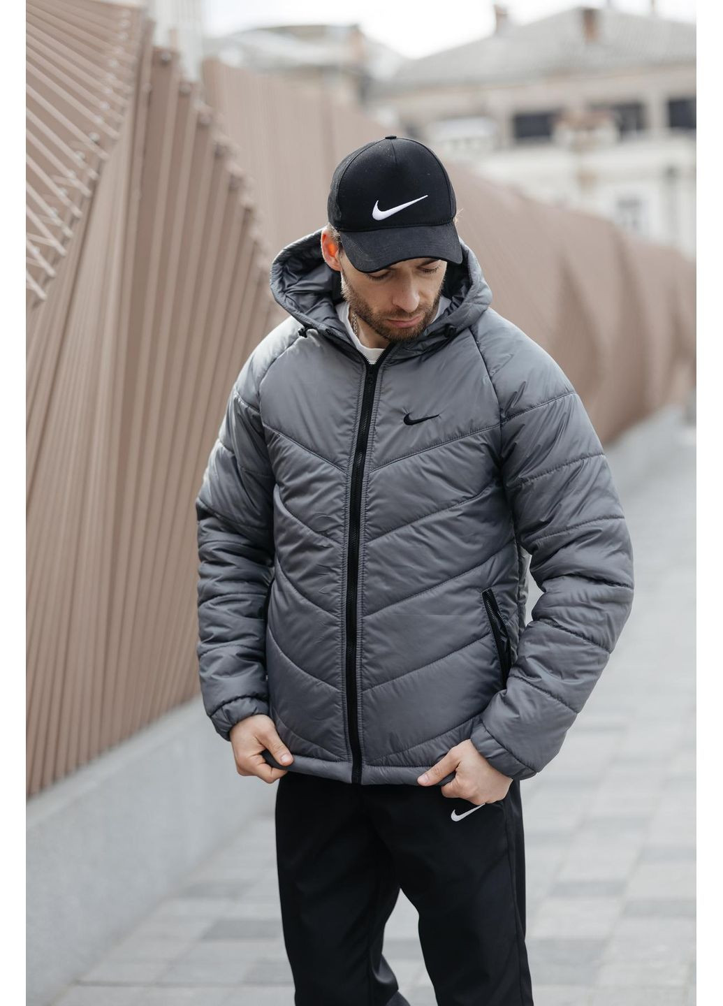 Сіра демісезонна куртка міцна, водонепроникна тканина повномірні розміри No Brand