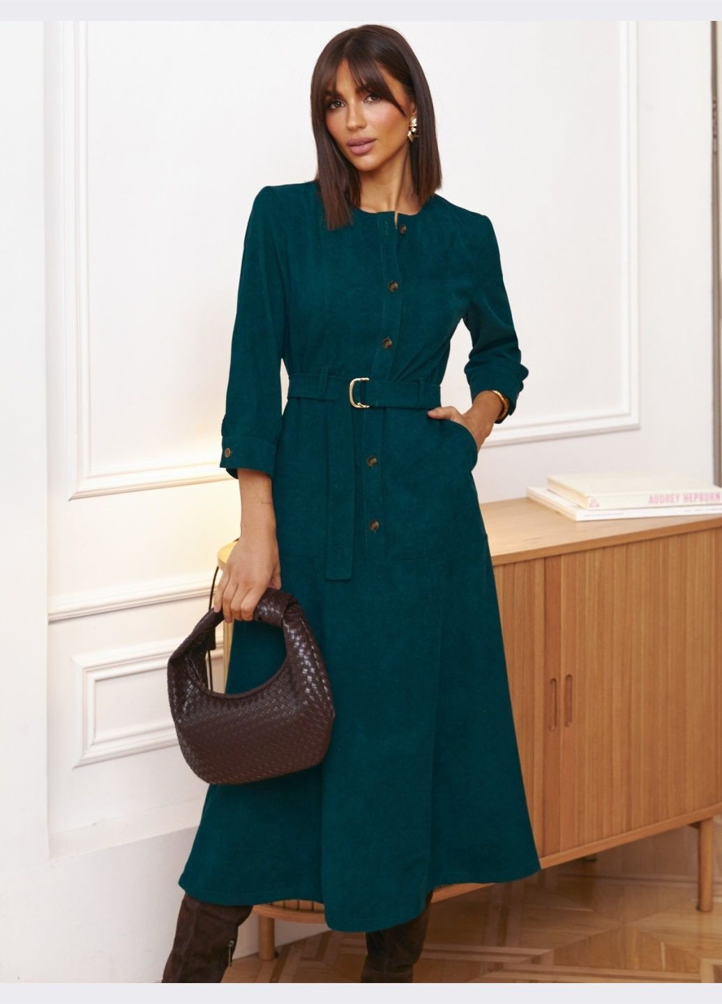 Зелена кежуал сукня-міді зеленого кольору з поясом Dressa однотонна