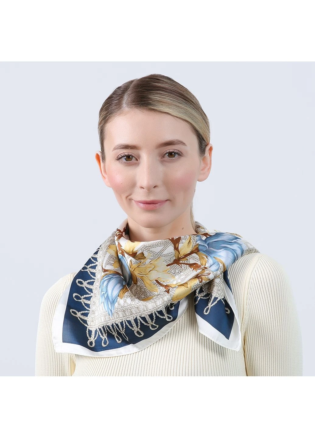 Хустка жіноча з принтом атлас різнокольорова ВЕСТЕРОС LuckyLOOK 002-903 (389165203)