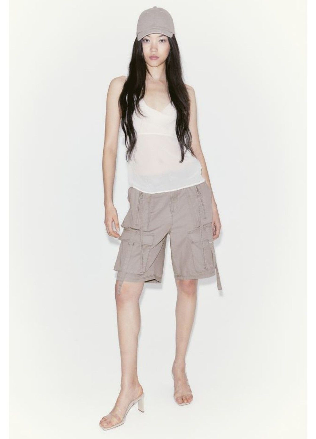 Жіночі шорти карго Н&М (57308) XS Бежеві H&M (295263194)