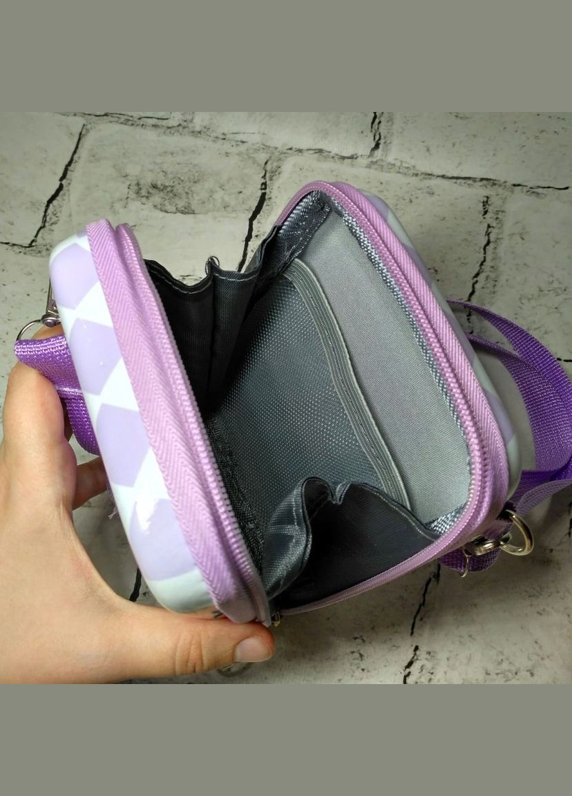 Сумочка дитяча для дівчинки лакова з ремінцем Куромі 18х12х4 см Бузкова No Brand (339092409)