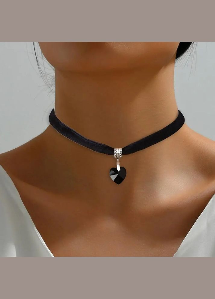 Шикарний чокер з чорним серцем серце в стилі панк готика No Brand (346125135)