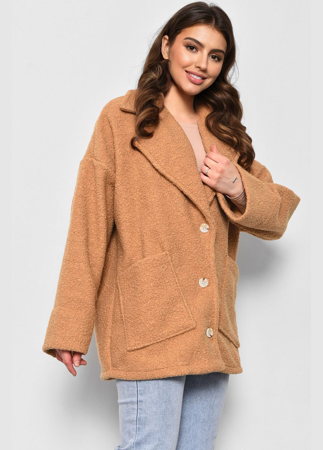Горчичное демисезонное Пальто женское полубатальное укороченное горчичного цвета Let's Shop