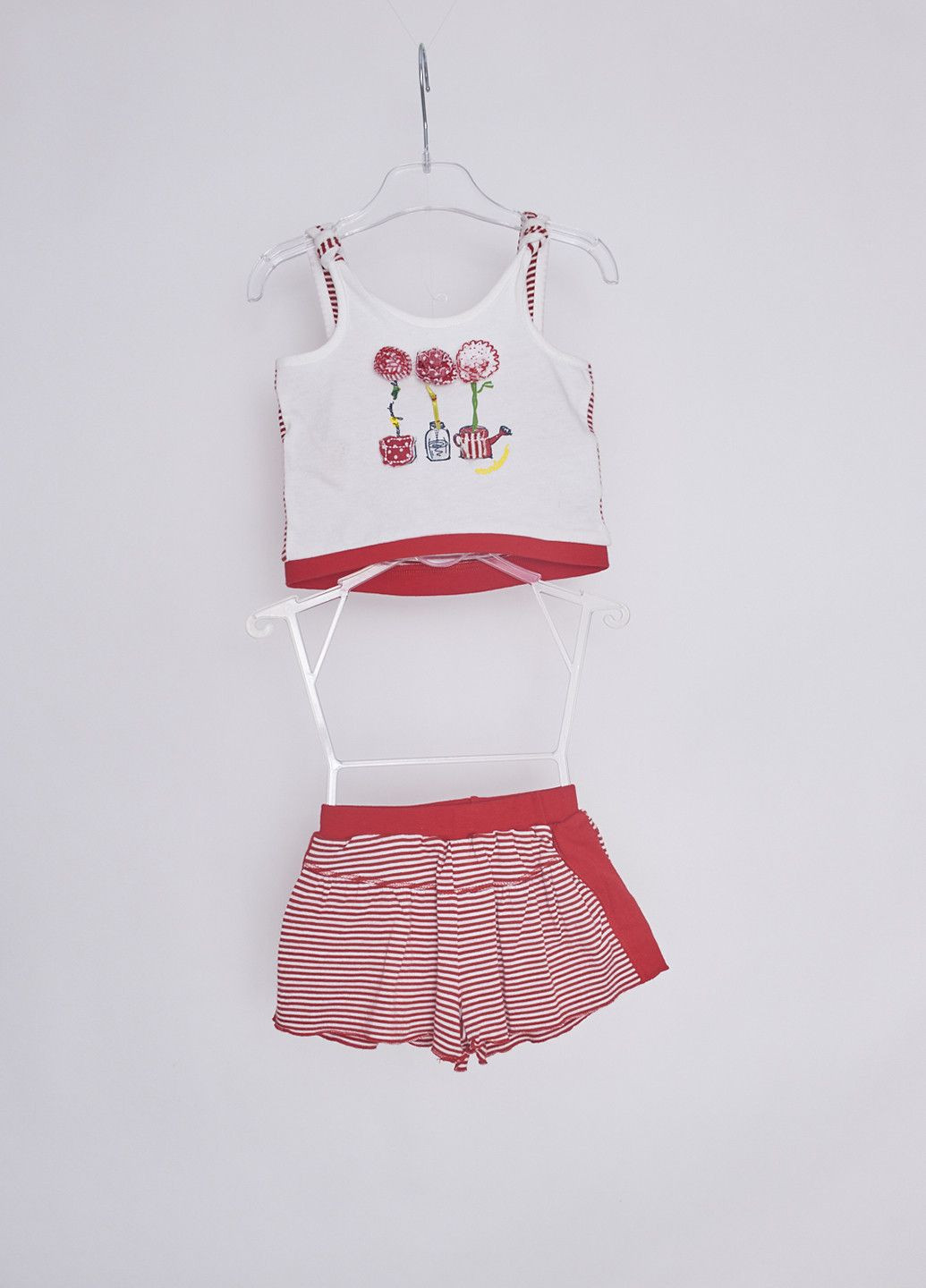 Белый летний костюм бело-красный Mandarino