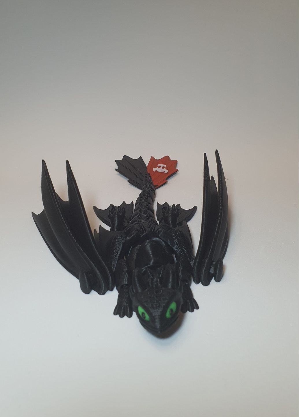 Іграшка-дракон «Беззубик» — фігурка з гнучкими крилами No Brand (356506597)