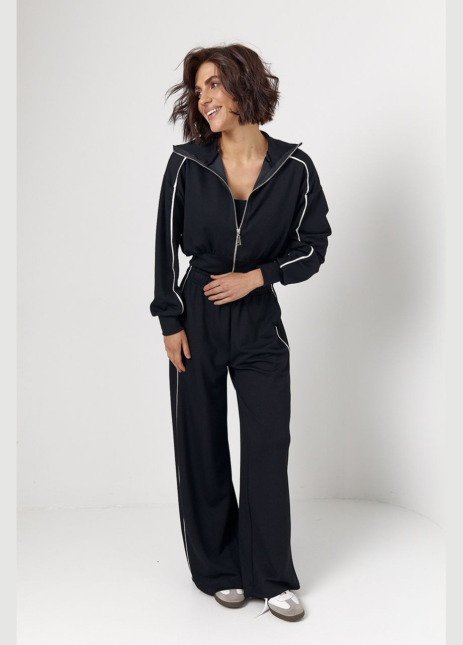 Спортивный костюм с коротким худи на молнии и прямыми штанами - черный Lurex (324392735)