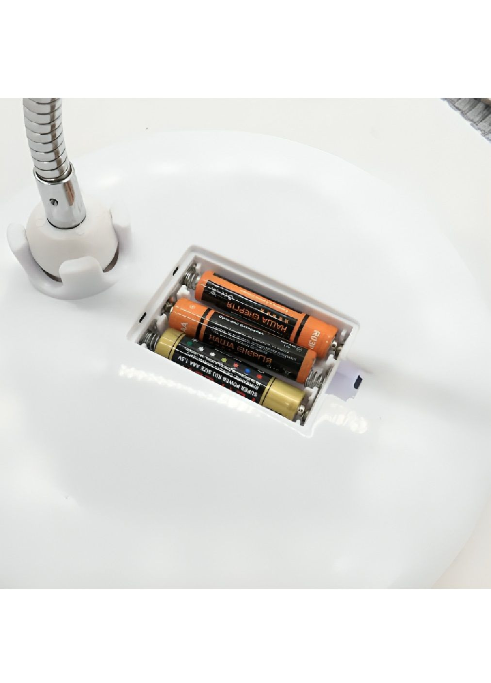 Гнучке дзеркало з LED підсвічуванням 10 кратним збільшенням обертанням на 360 градусів для макіяжу (480099-Prob) Unbranded (329360710)