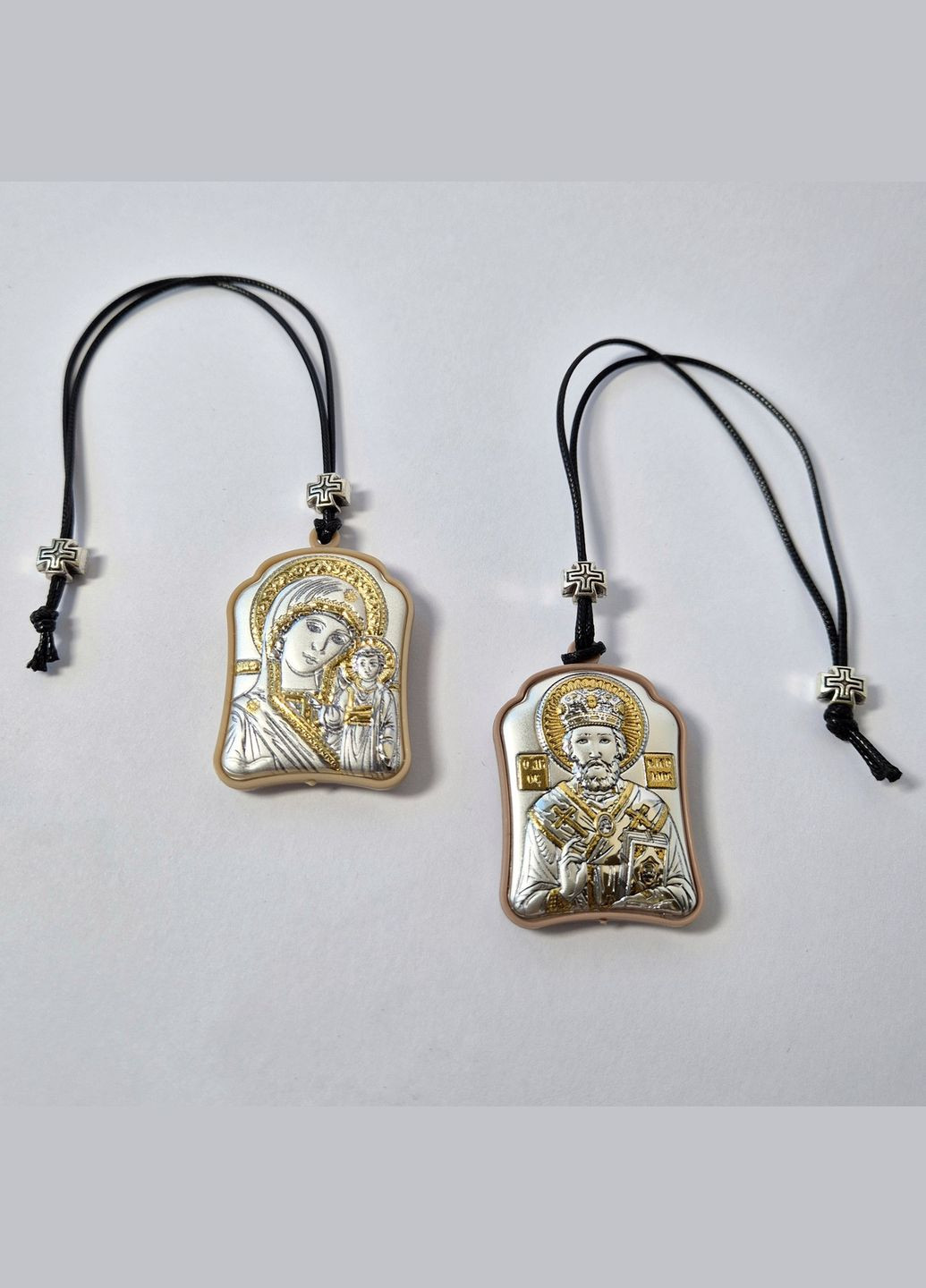 Автомобильная двухсторонняя икона ладанка Казанская Богородица Св. Николай Серебро 925 пробы Позолота No Brand (306742100)
