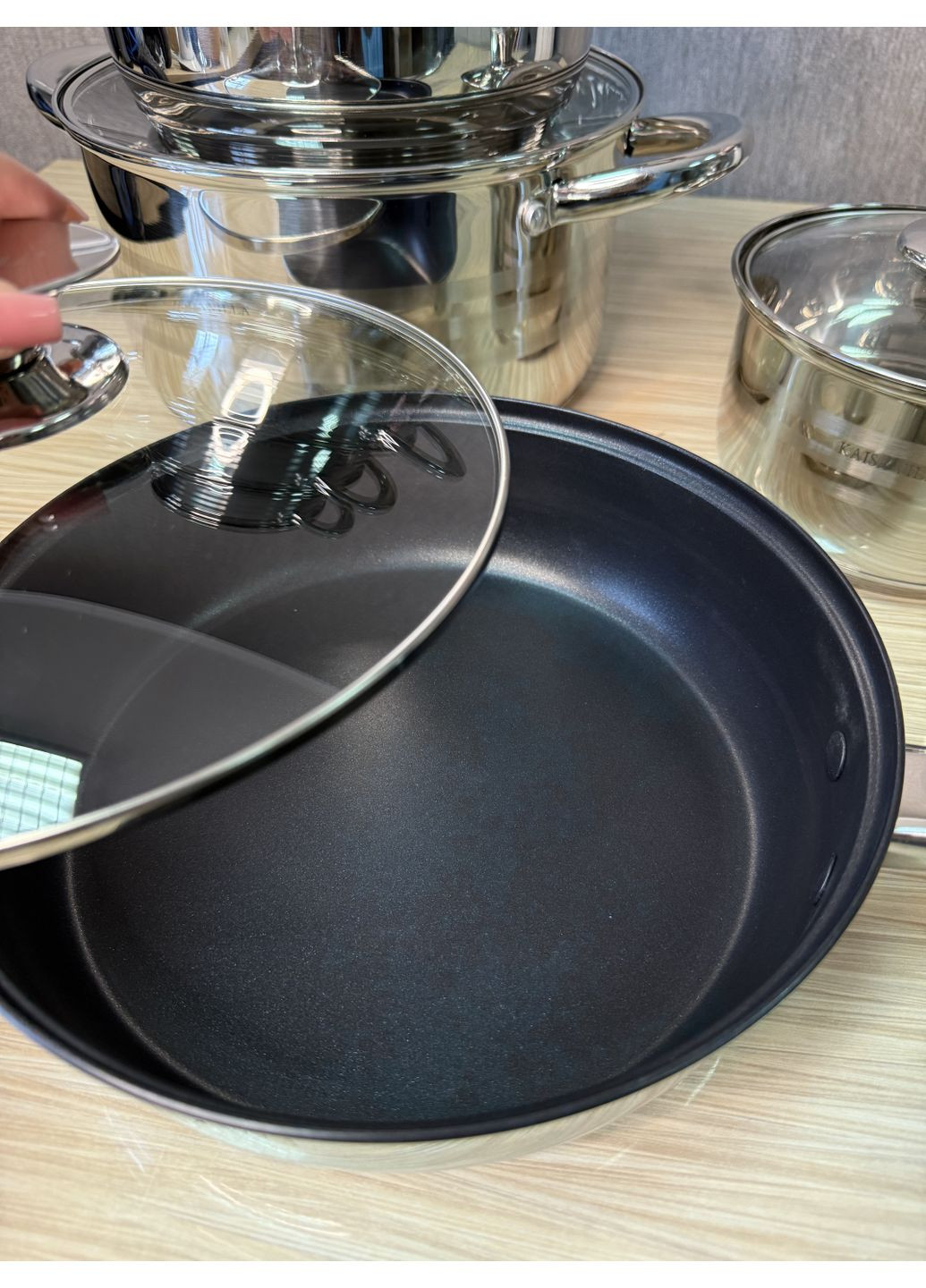 Набір каструль із неіржавкої сталі на 12 предметів KAISA VILLA KV-6620 зі сковородою Lucky Day Shop (362210990)