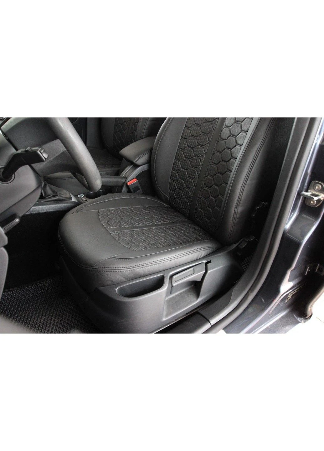 Авточохли Skoda Octavia A5 Combi (2008-2013) Чохли в салон (Екошкіра) EMC-ELEGANT EMC ELEGANT (398174818)