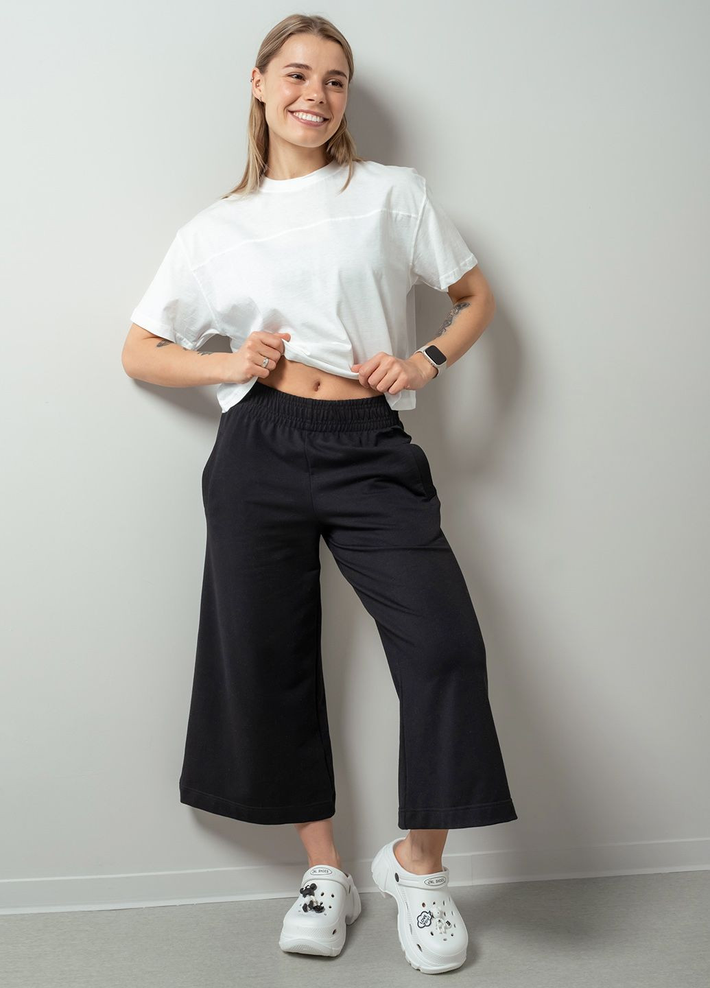 Штаны кюлоты TAMARIS черные 103038 Power (292755210)