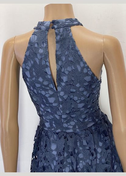 Синее коктейльное платье Vero Moda с цветочным принтом