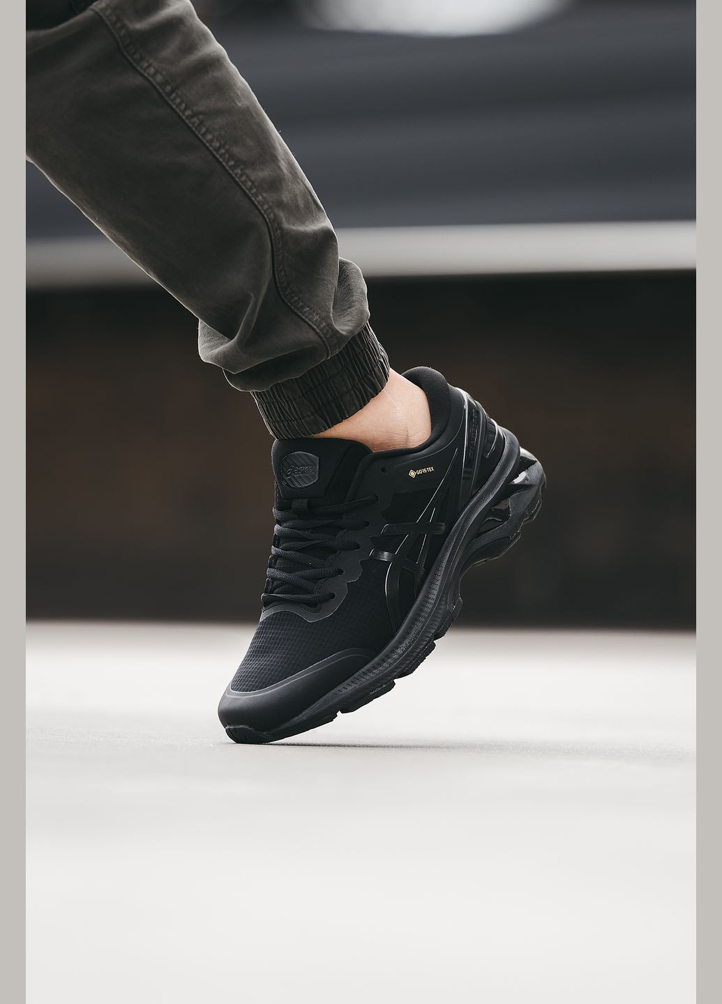 Чорні всесезон кросівки чоловічі asics gel-kayano 27 gore-tex black | асікс гель-каяно 27 чорні No Brand