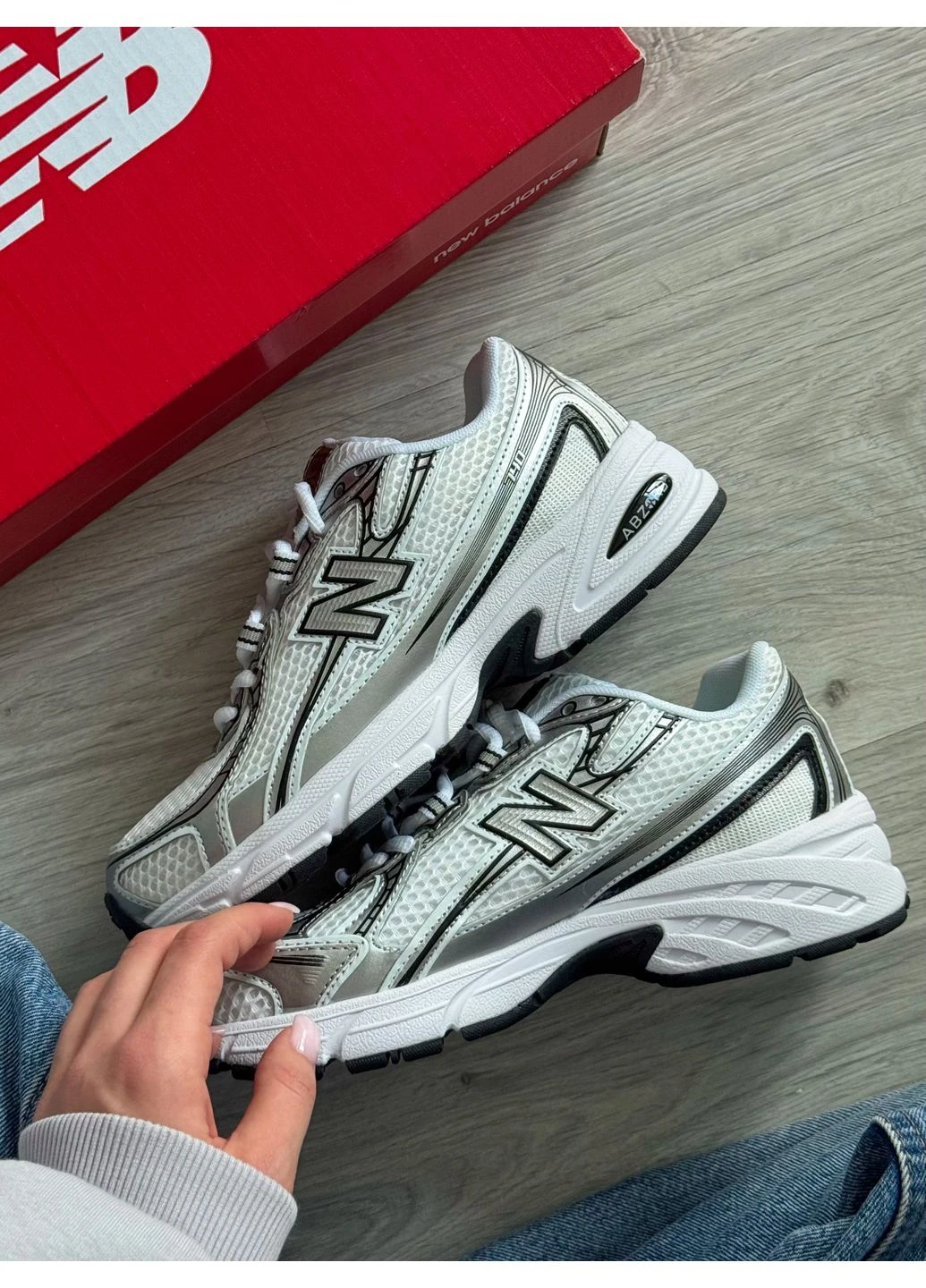 Кроссовки женские New Balance 740 White Silver Black | Нью Беланс 740 серебряные демисезоны (379689627)