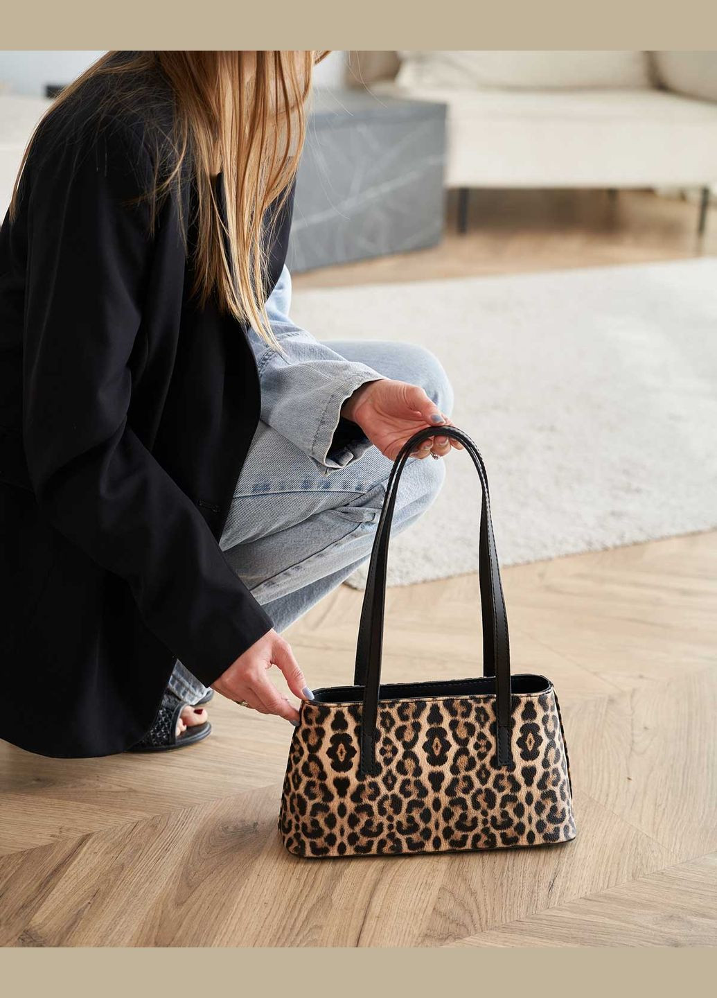 Стильная женская сумочка Сьюзен черно-белая (stilxna-zhnocha-sumochka-sxyuzen) WeLassie (342199716)