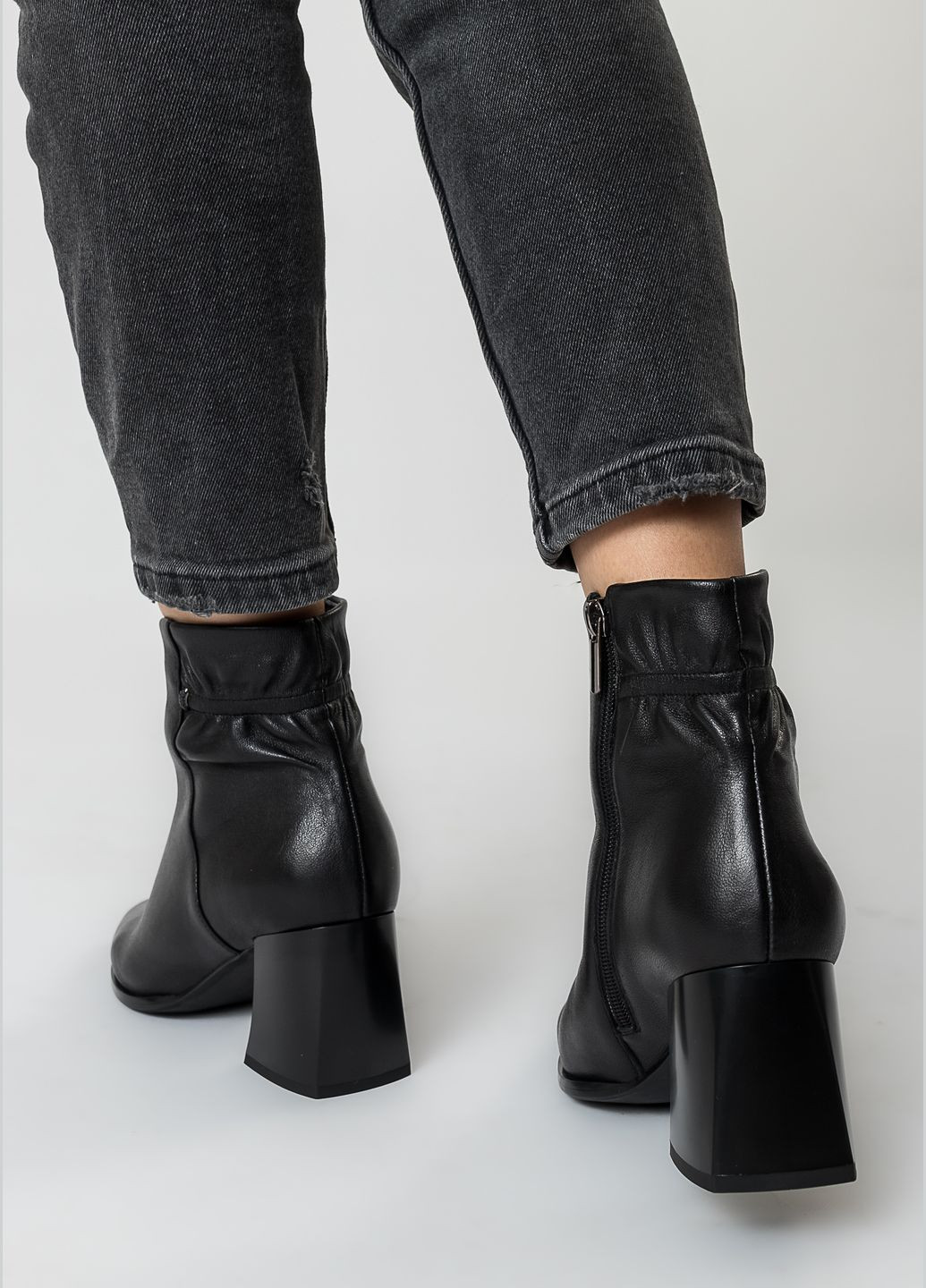 Черные ботильоны (1637б) Molka
