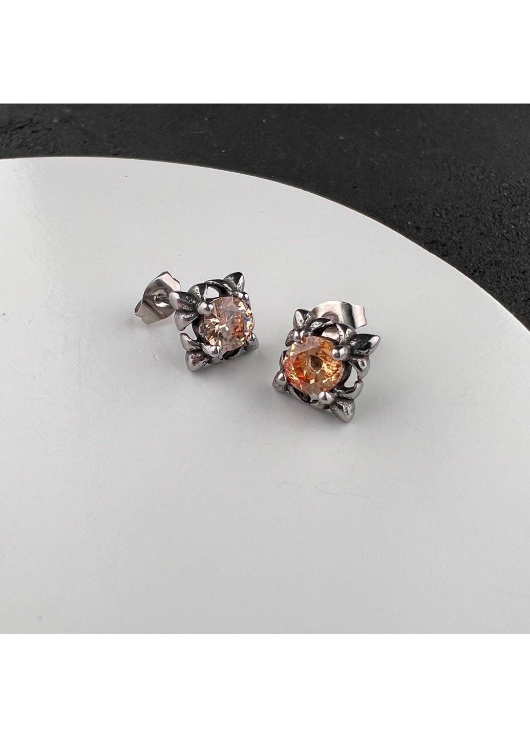 Готичні панк сережки з каменями із медичної сталі ES-057 No Brand (299330613)