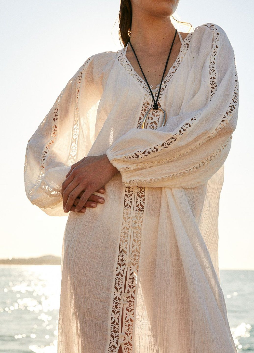 Білий кежуал сукня H&M однотонна