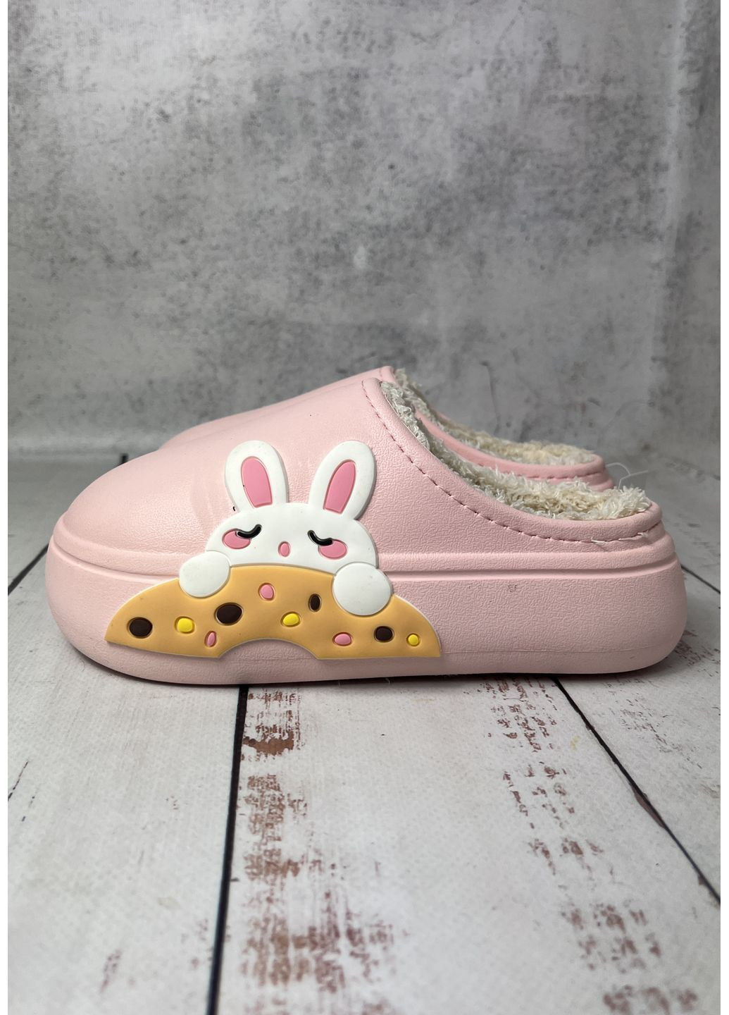 Розовые тапочки сабо детские для девочки розовый (1219) Deshman с аппликацией