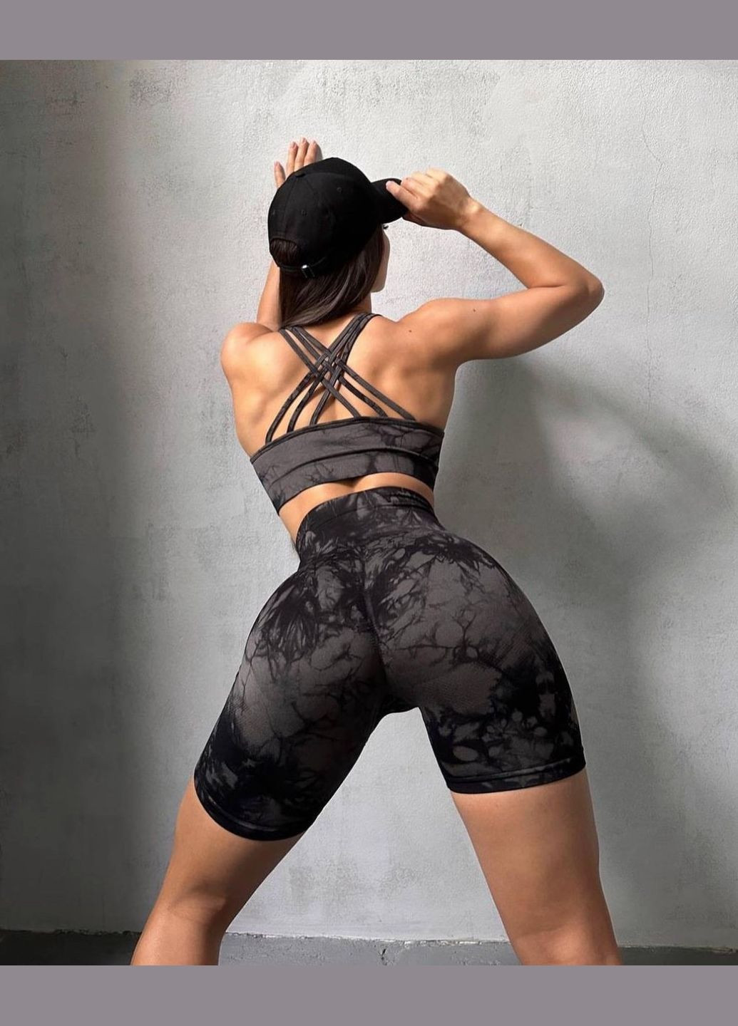 Костюм для фітнесу з шортами пуш-ап Amely (337170612)