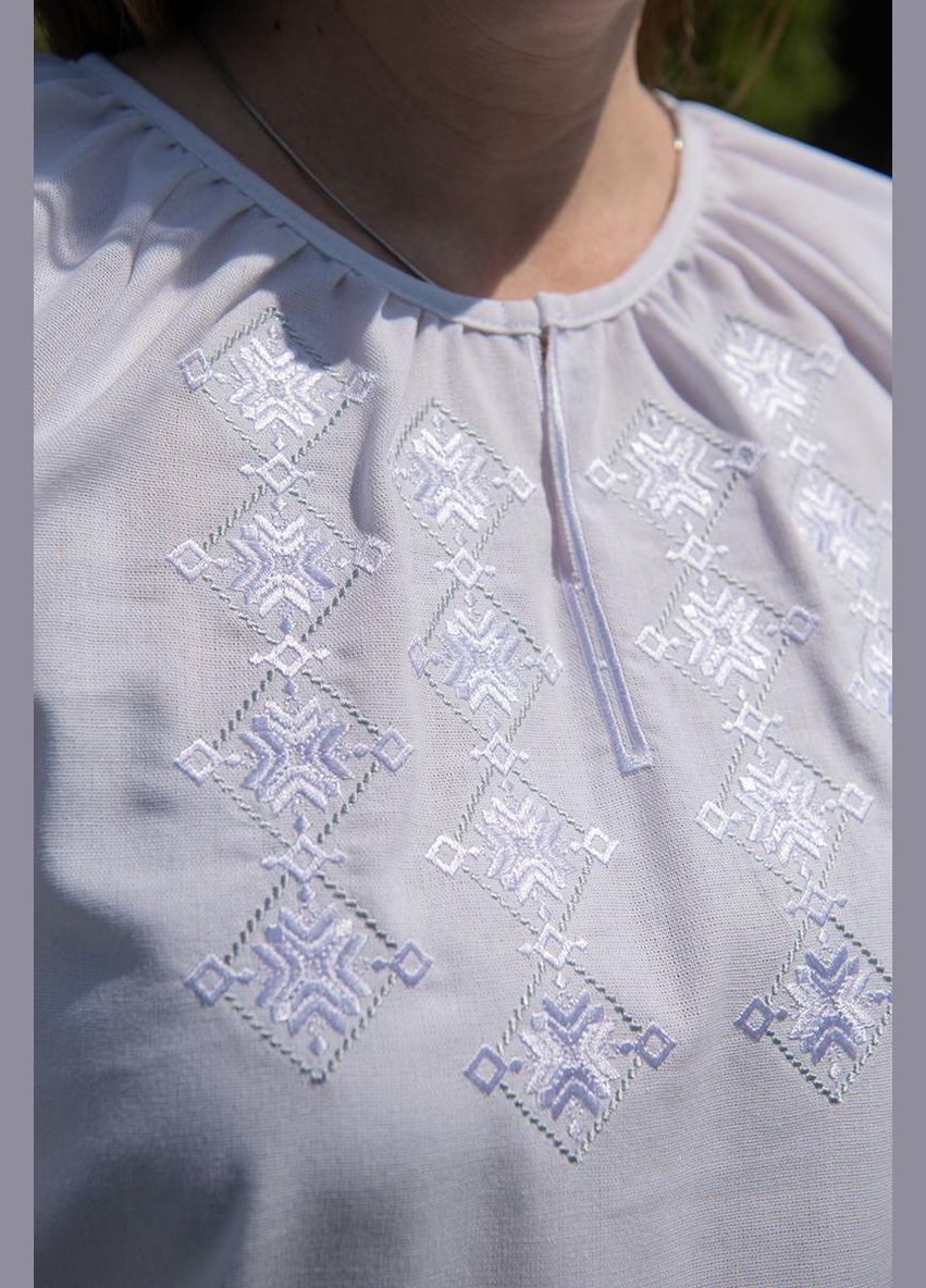 Белая рубашка V&V