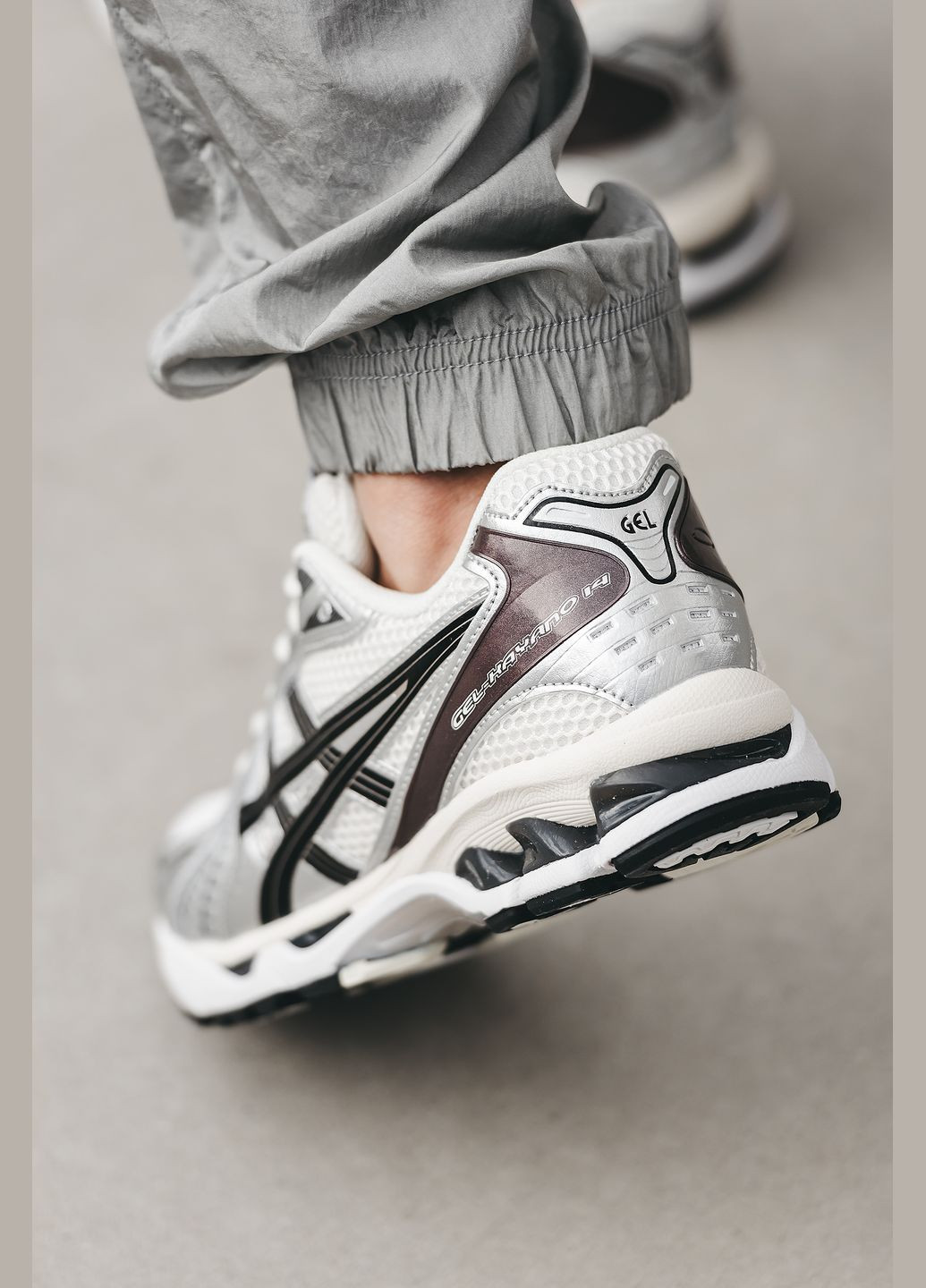 Сірі всесезон кросівки чоловічі і жіночі asics gel-kayano 14 grey black | асікс гель-каяно 14 сірі чорні No Brand