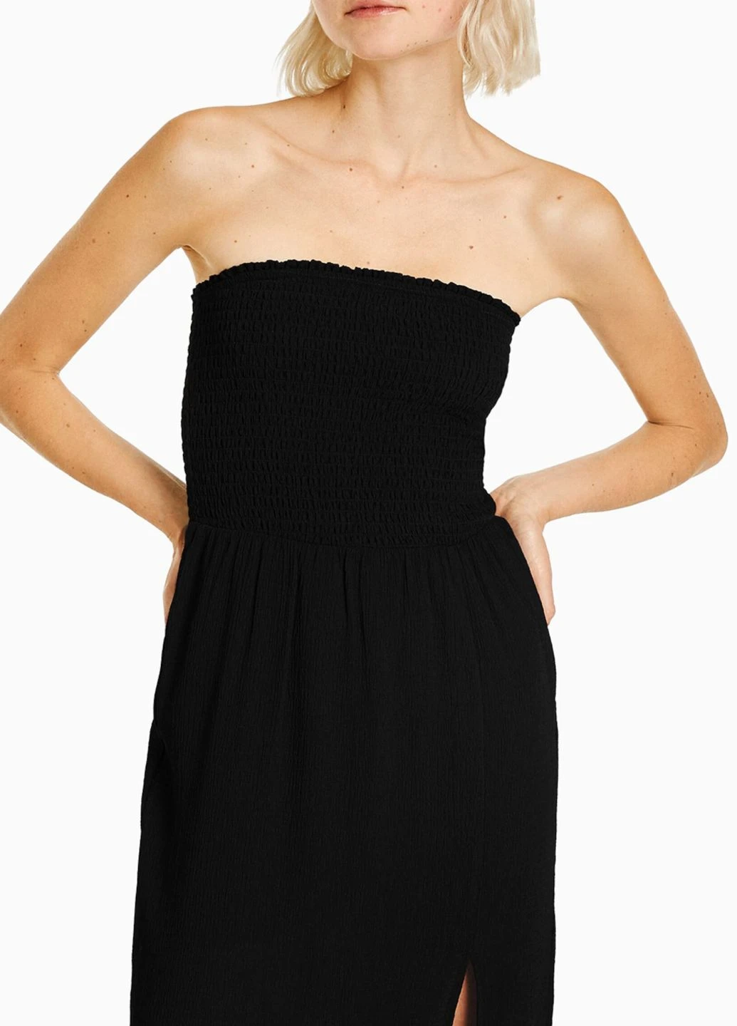 Чорна літня сукня Bershka