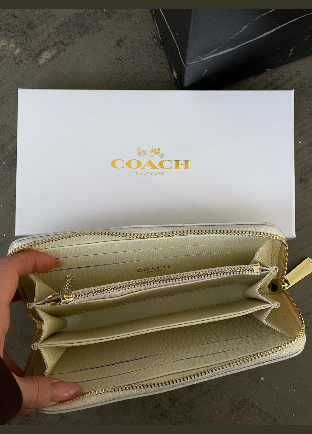 Гаманець Коч великий напис молочний No Brand (317633543)