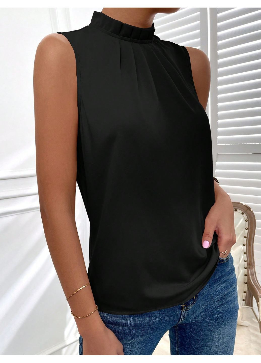 Чорна блузка SHEIN
