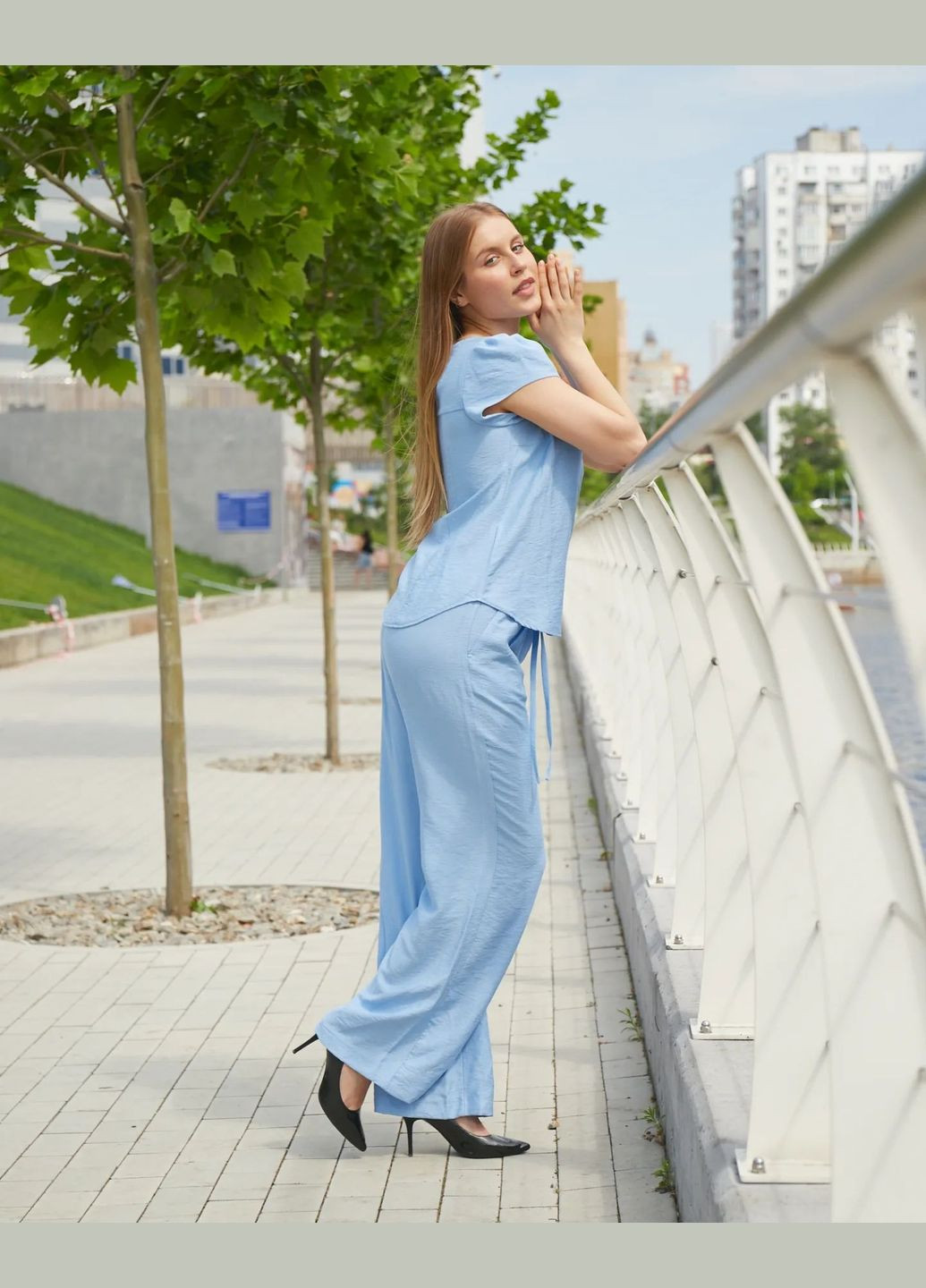 Жіночі брюки прямого крою з кишенями (ll211850069) LadyLike (333341141)