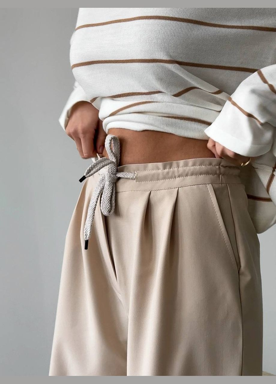 Женские брюки с декоративным шнурком цвет бежевый р.42 451519 New Trend (282927928)