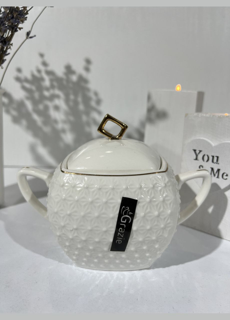 Сахарница фарфоровая Снежная Королева с крышкой квадратная 500 мл белая 932511-А Interos (336948418)