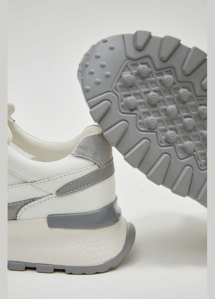 Белые демисезонные кроссовки 185151 Lonza