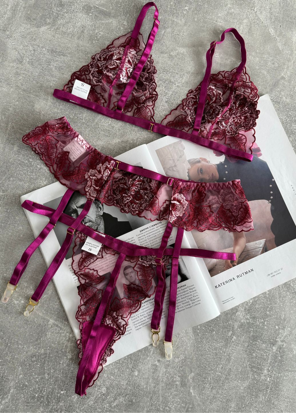 Фиолетовый красивый комплект женского белья цветочный violette SHEIN