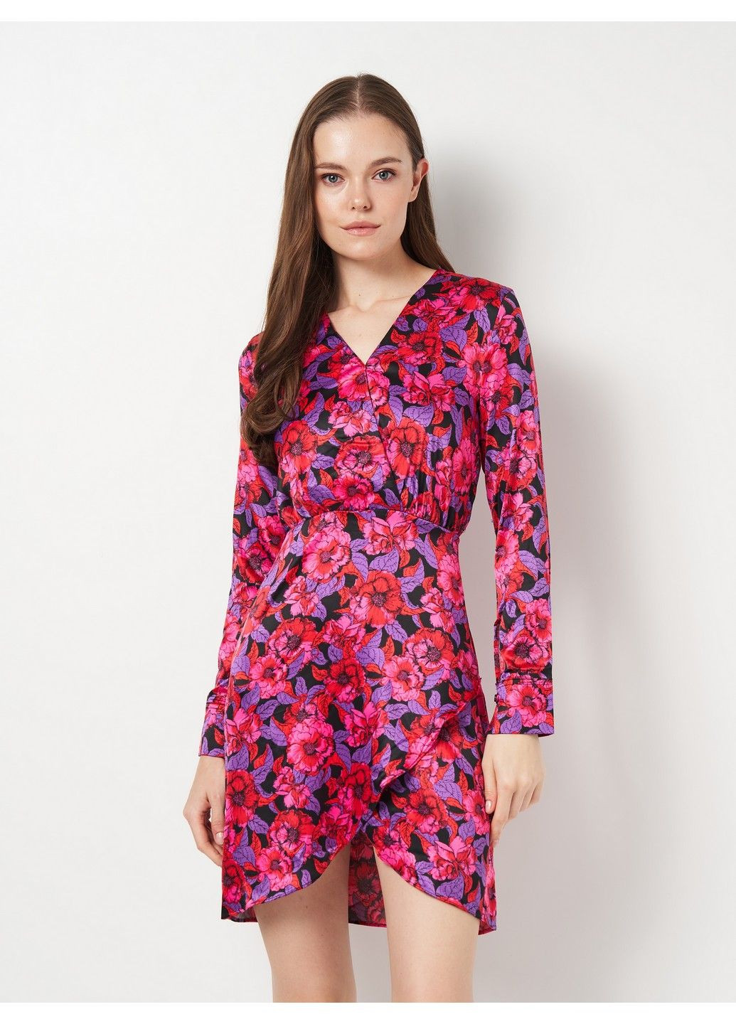 Черное кэжуал платье Esmara с цветочным принтом