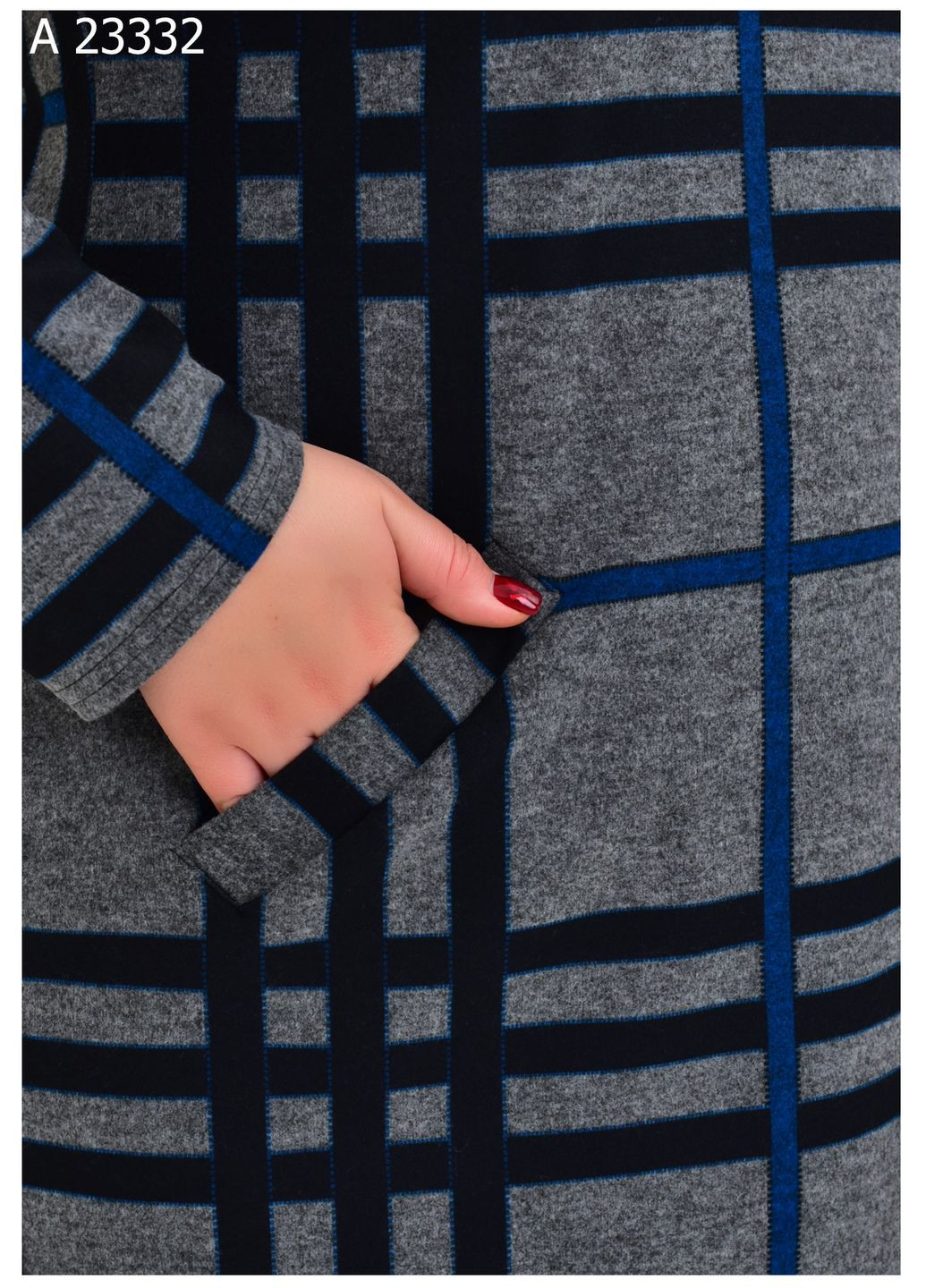 Сіра жіноча сукня великого розміру SK в клітинку