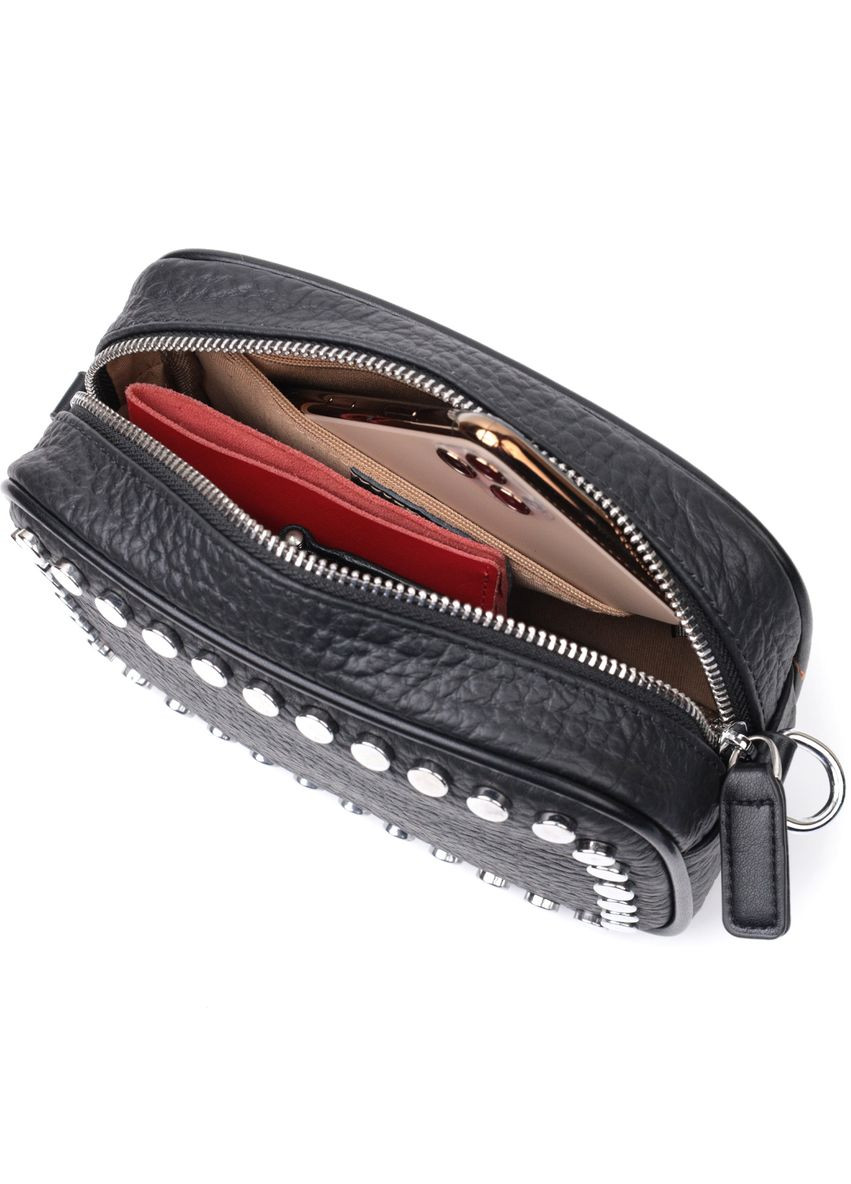 Стильная женская сумка из натуральной кожи с металлическими кнопками черная (sku_22333) No Brand (329853138)