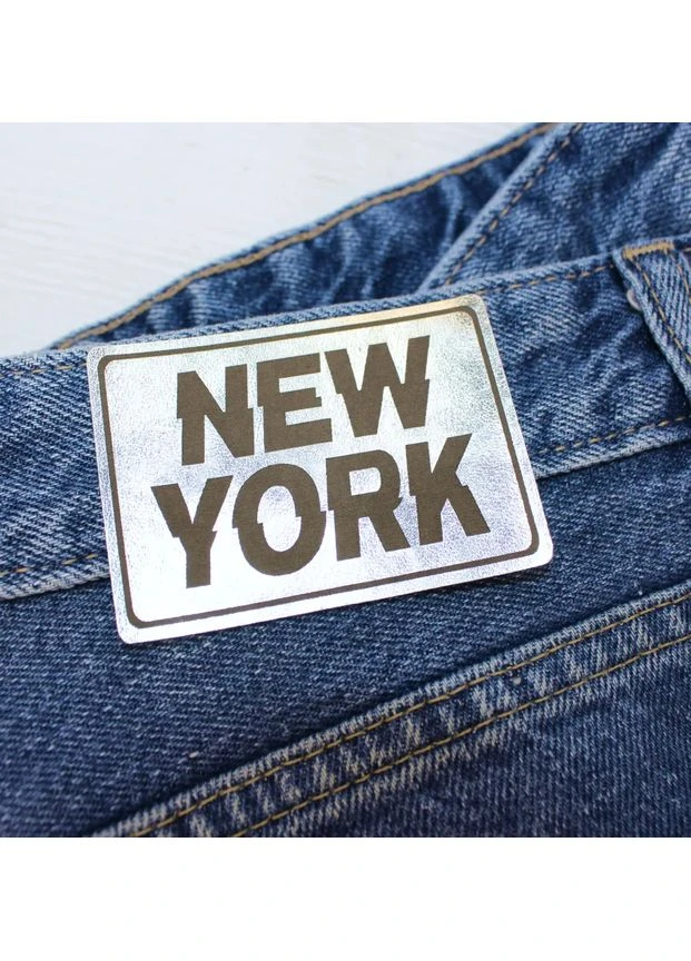 Нашивка "New York" срібного кольору (2648) No Brand (335812347)