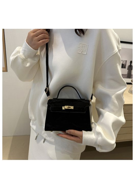 Жіноча сумка 6209 крос-боді на ремінці бархатна велюрова замшева чорна No Brand (313235518)